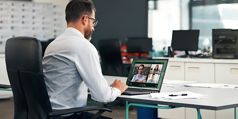 Jak ovlivní vaši práci nové podnikové notebooky Dell s umělou inteligencí? hero image