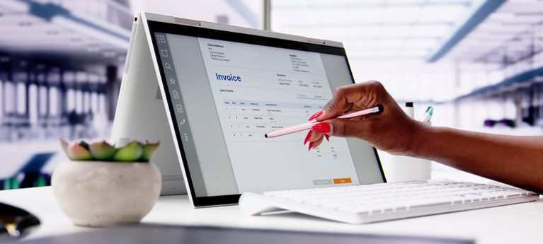 Vytěžování faktur a jiných dokumentů pomocí AI: Jak začít a uspět hero image