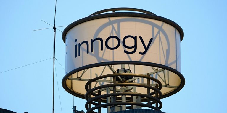 We are helping to implement the strategy of digitalization and other processes at innogy hero image
