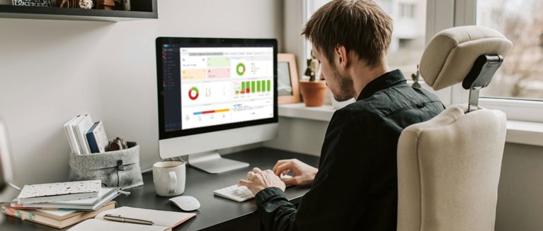 Zajistěte své firmě komplexní ochranu proti moderním kybernetickým hrozbám hero image