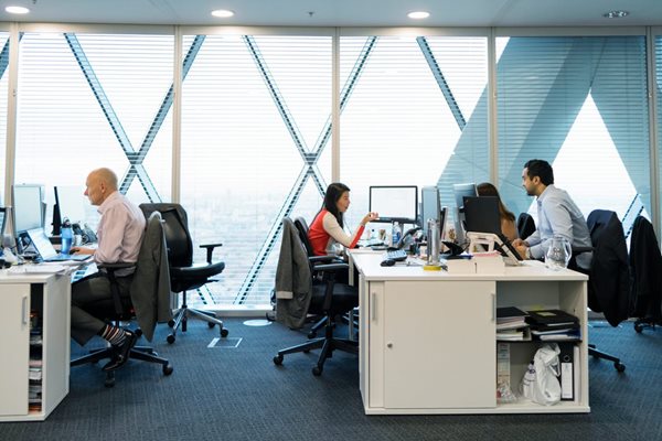 Migrace 12 500 uživatelů banky Česká spořitelna na platformu Microsoft 365 hero image