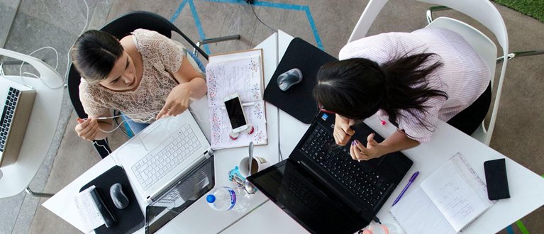 Na vlně AI s jarním vydáním Dynamics 365 Business Central hero image
