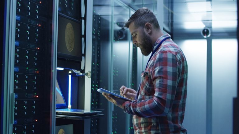 Klíč k modernímu a efektivnímu datacentru: HPE GreenLake hero image