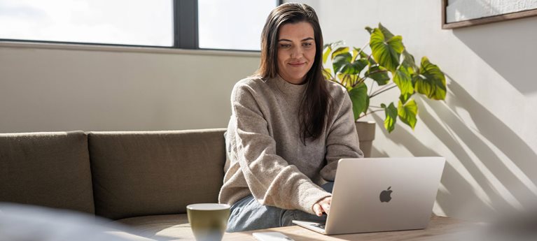 Proč v roce 2026 pořizovat do firmy Apple zařízení hero image