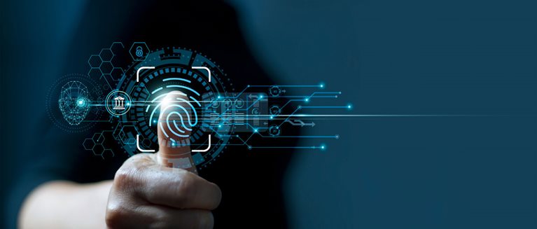 Kybernetické útoky v číslech. Statistiky varují, kdo by se měl bát. hero image