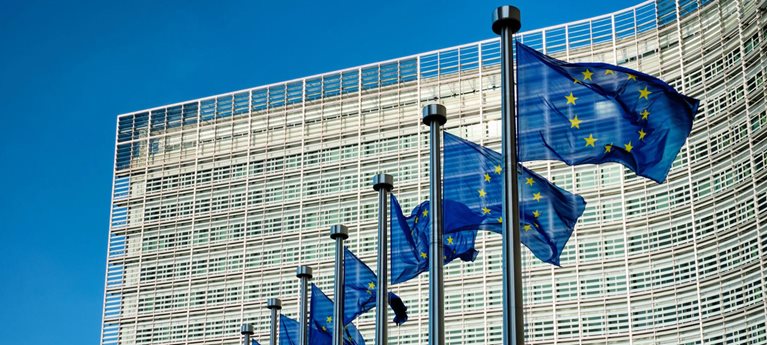 Migrace clusterů MS SQL pro velkou instituci EU hero image