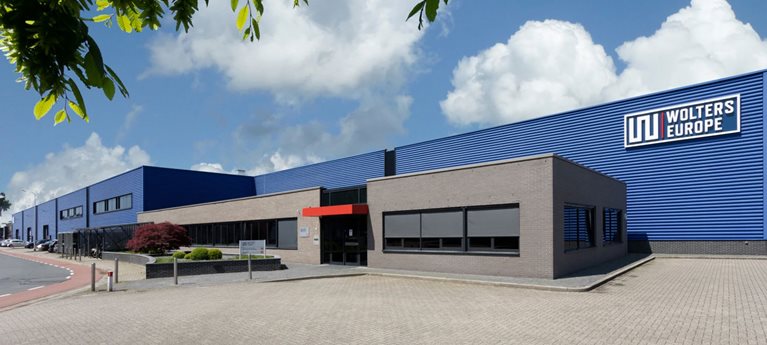 Wolters Packaging Czech streamlines operations and grows with Microsoft Dynamics 365 Business Centra hero image