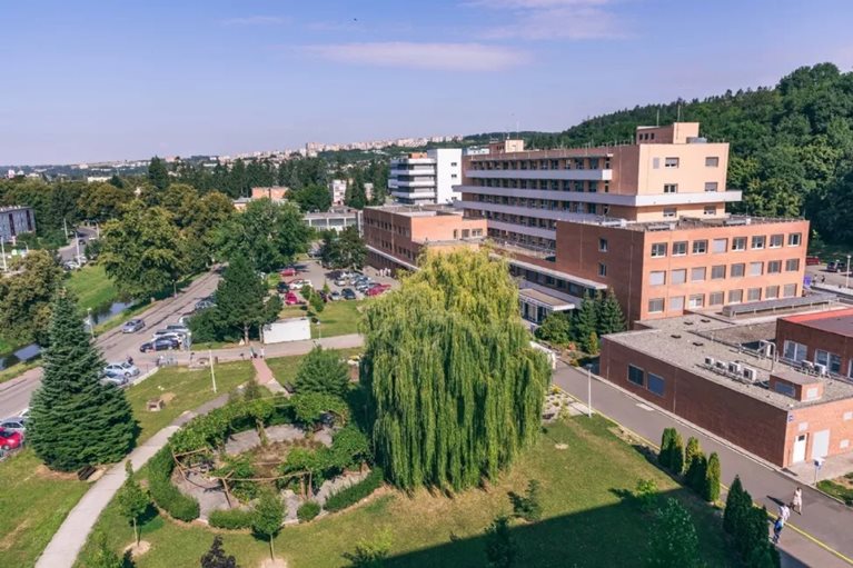 We have completely renewed the network infrastructure of the T. Bata Regional Hospital in Zlín hero image