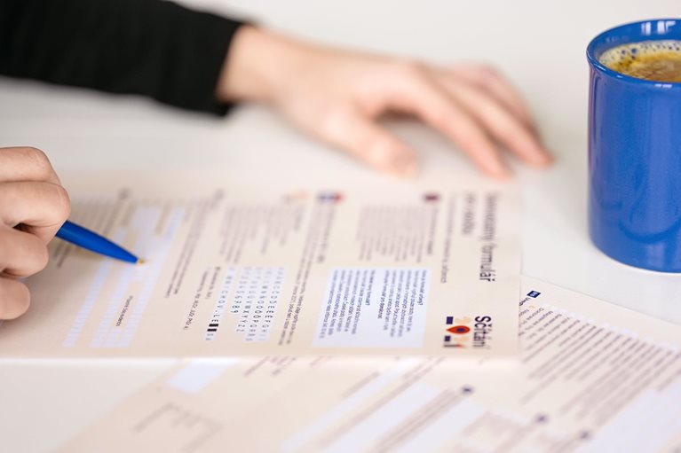 Security and remote management of thousands of commissioners' mobile devices for Census 2021 hero image