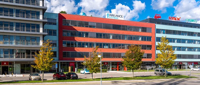 Moderná a bezpečná IT infraštruktúra s prevádzkovými službami pre Arkance Systems CZ hero image