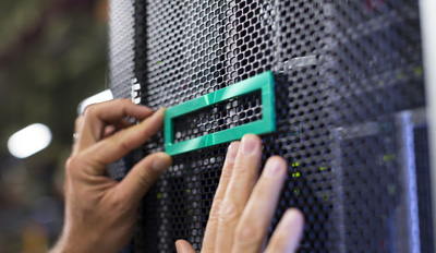 INSPIRACE Nová generácia serverov pre éru umelej inteligencie
